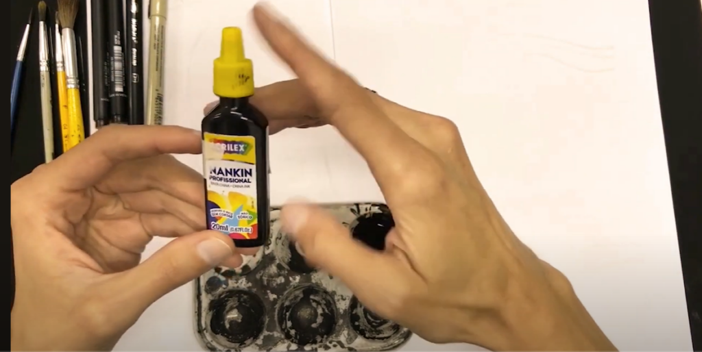 Trecho do vídeo do professor James sobre a tinta Nanquim e suas aplicações